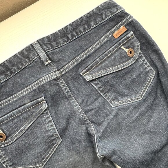 Carhartt Modern Fit Women’s Jeans 28x32 | Classic Dark Wash - Picture 7 of 7